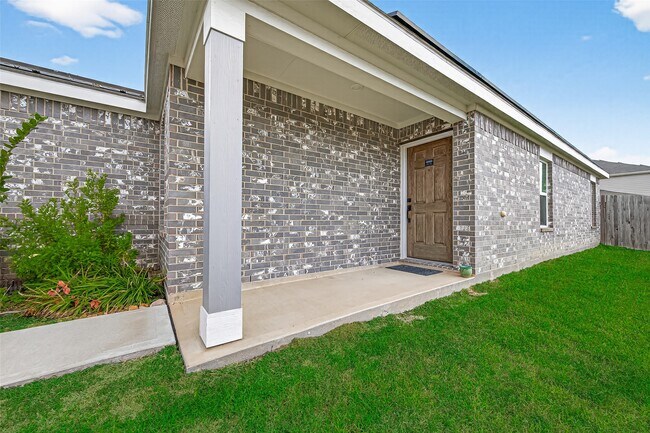 Building Photo - 20931 Teocalli Dr