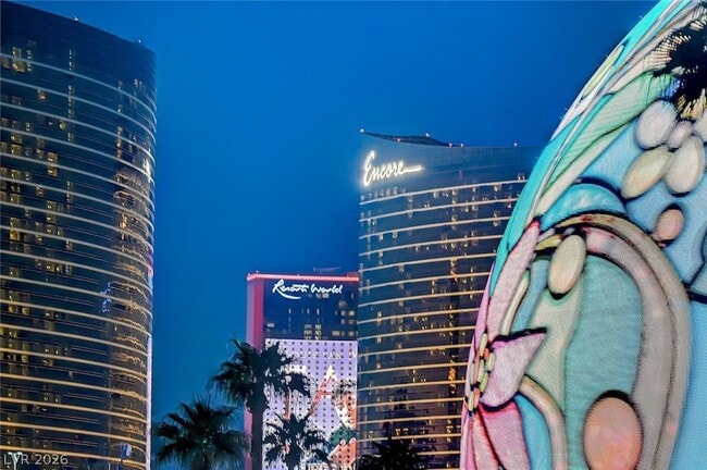 Building Photo - 260 E Flamingo Rd