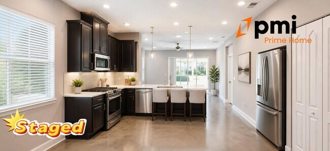 Building Photo - Charming & Spacious Home in one of Clermont’s most desirable neighborhoods.