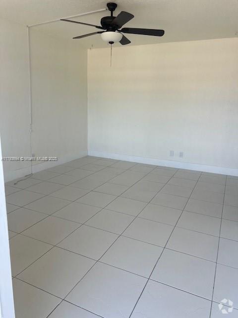 Building Photo - 4163 SW 67th Ave