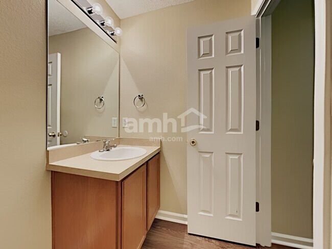 Building Photo - 161 Cherry Laural Ln