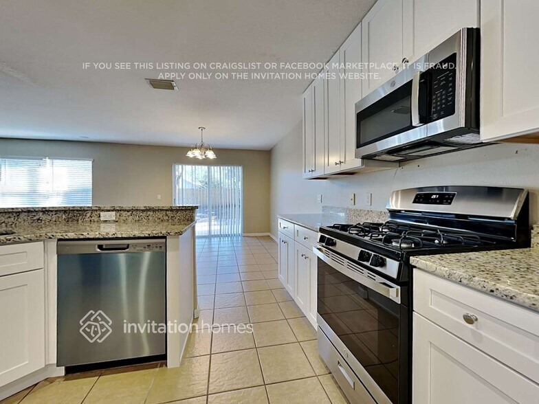 Building Photo - 6637 Waterton Dr