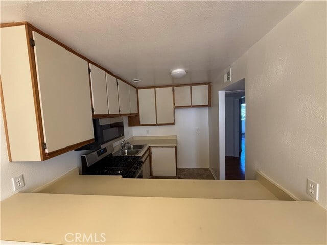 Building Photo - 14758 Magnolia Blvd