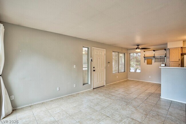 Building Photo - 3128 Tarpon