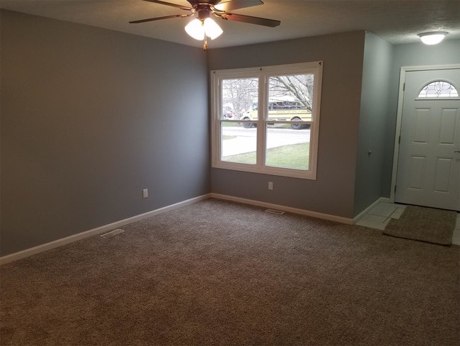 Building Photo - 1320 -1340 S Harriet St