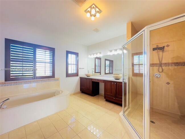 Building Photo - 2803 SW 156th Ave