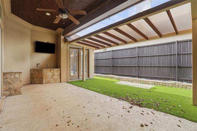 Building Photo - 3725 W 5th St