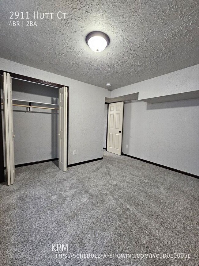 Building Photo - 2911 Hutt Ct