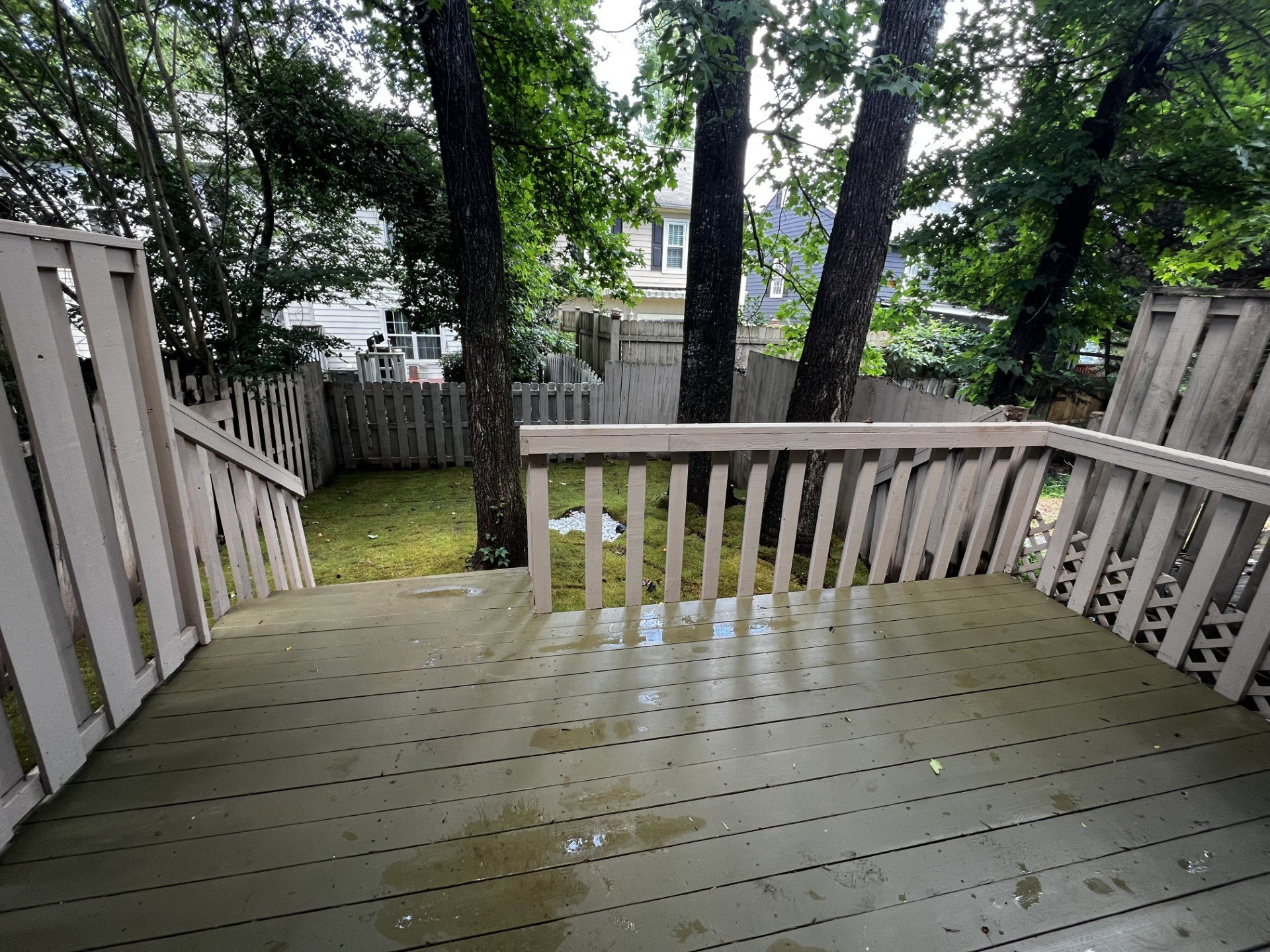Building Photo - 6617 Meadow Green Cir