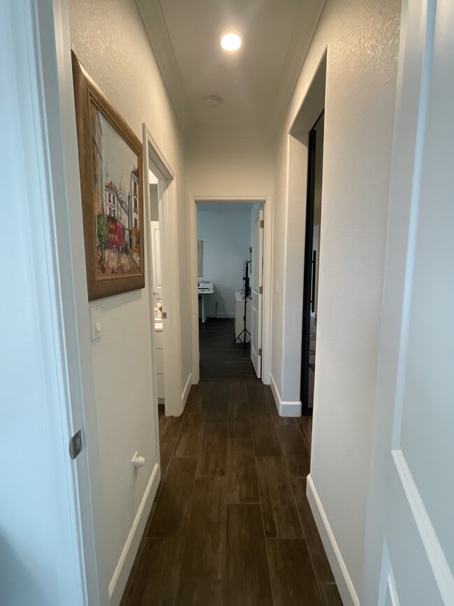 Building Photo - 3119 Adriana Ln