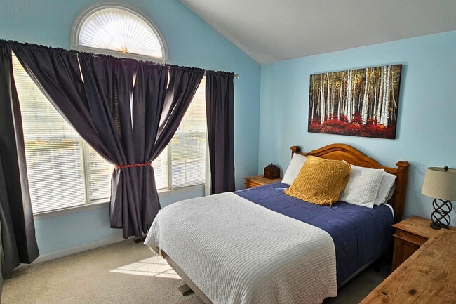 Building Photo - 908 Berwick Dr