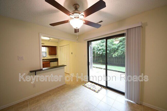 Building Photo - 8530 Tidewater Dr
