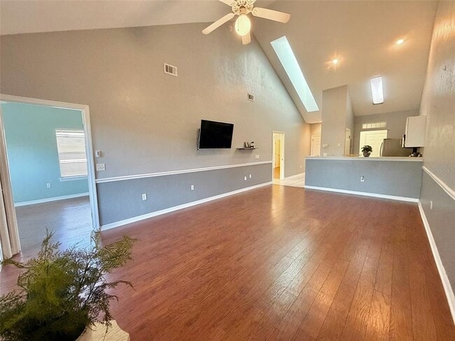 Building Photo - 13200 W Newberry Rd