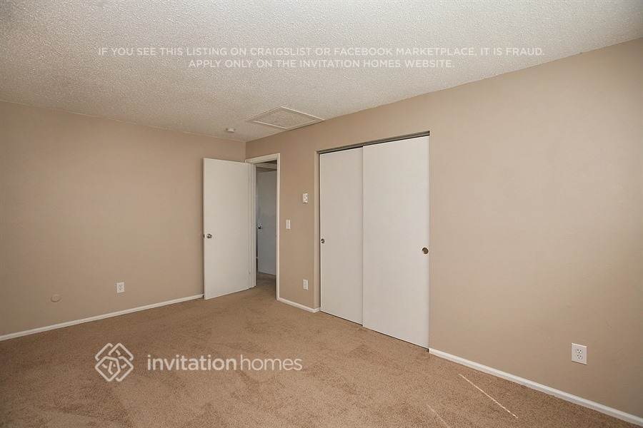 Building Photo - 10932 Birch Dr