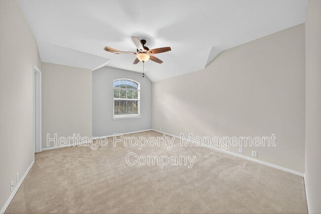 Building Photo - 13168 Mystic Saddle