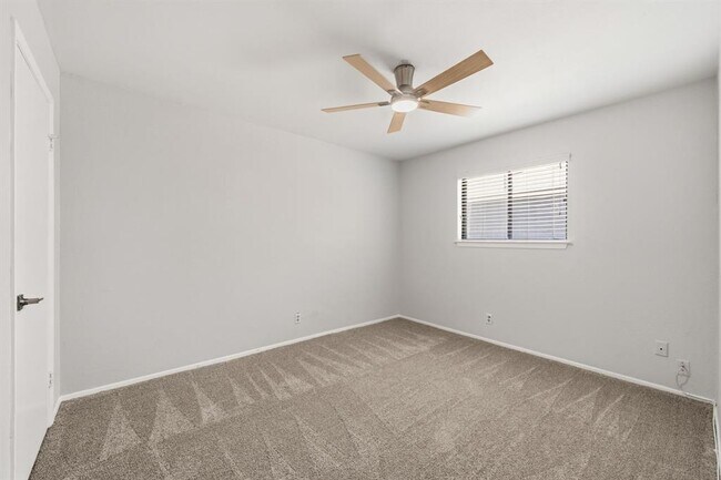 Building Photo - 13212 Rampart St