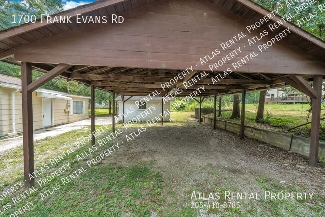 Building Photo - 1700 Frank Evans Rd