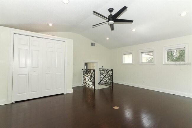 Building Photo - 1442 Palm Ave