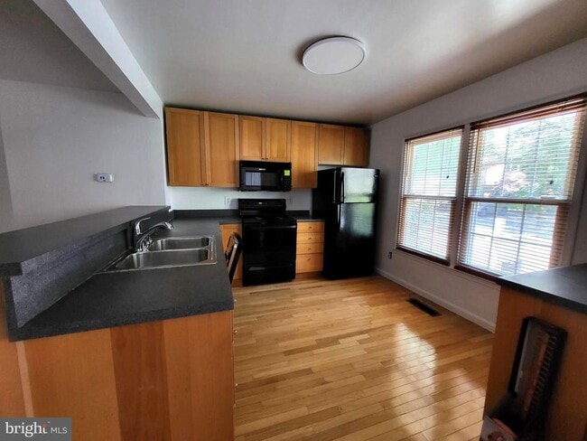 Building Photo - 2331 Harleyford Ct