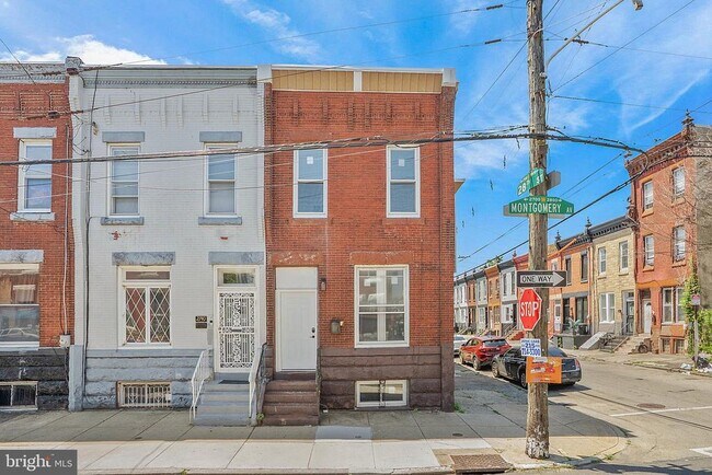Building Photo - 2742 W Montgomery Ave