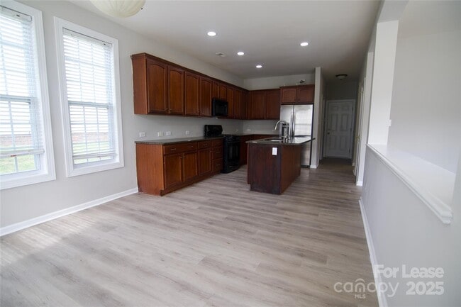 Building Photo - 14813 Provence Ln