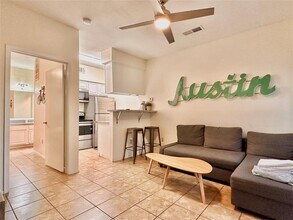 Building Photo - 2714 Nueces St