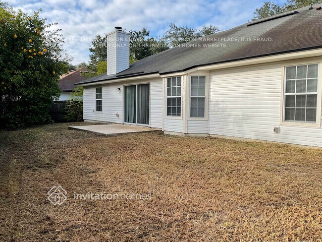 Building Photo - 13973 Crestwick Dr W