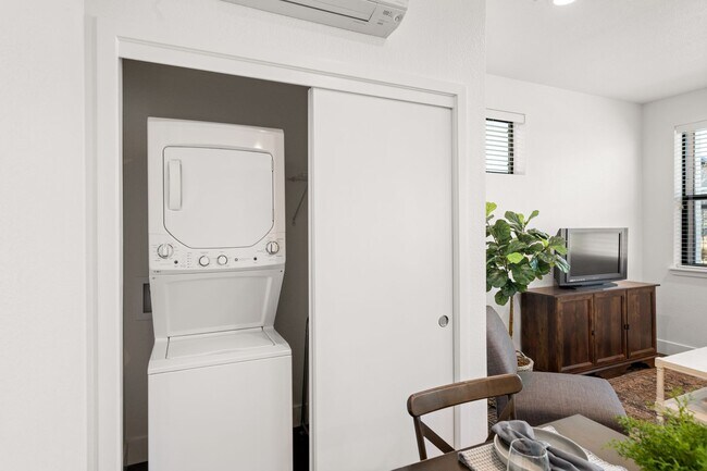 Building Photo - The Boulevards