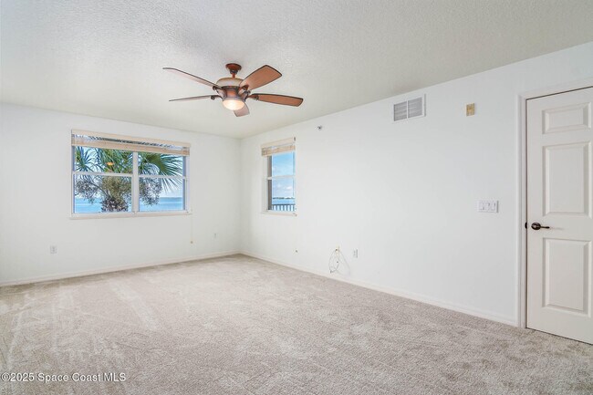 Building Photo - 7128 Marbella Ct