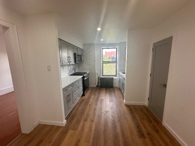 Building Photo - 1873 Prospect Pl