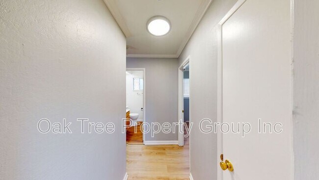 Building Photo - 623 F St