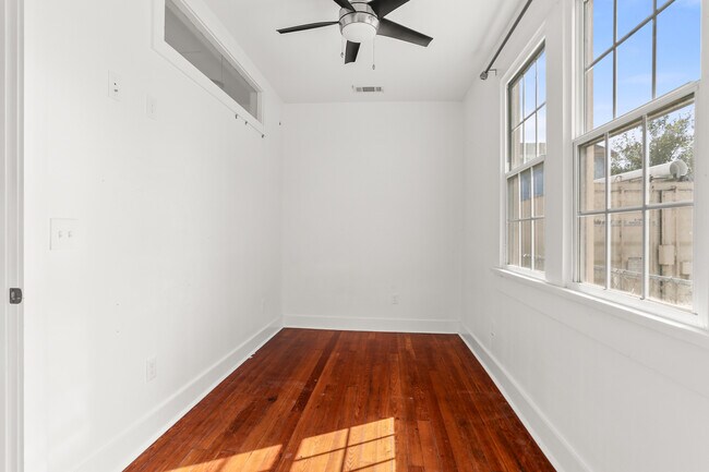 Bedroom 1 - 4326 Earhart Blvd