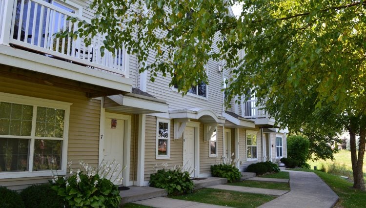 Building Photo - 5 Sabertooth Ln