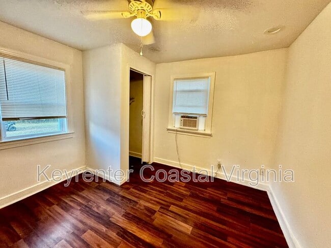 Building Photo - 14089 Alvin's Dr