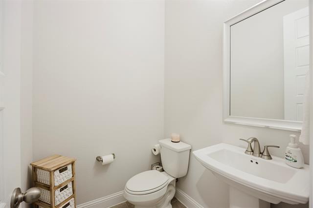 Building Photo - 3216 Creek Meadow Dr