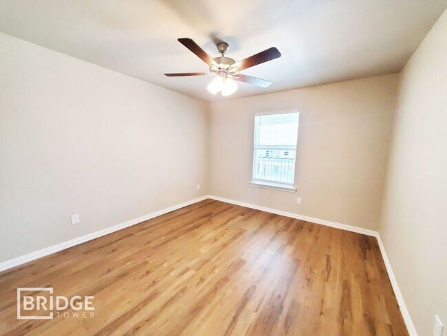 Building Photo - CYPRESS PLAN