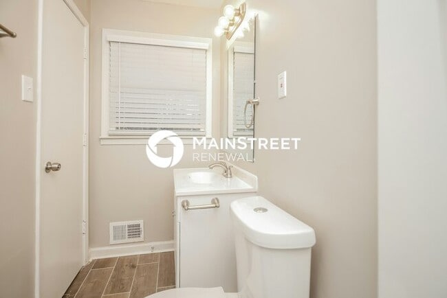 Building Photo - 3 Bedroom Pet-Friendly Home in Powder Springs, GA with Main Street Renewal