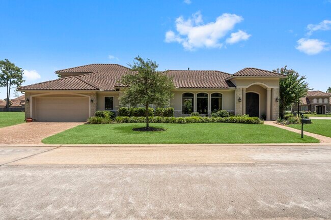 Primary Photo - 34 W Shadow Creek Villas Loop