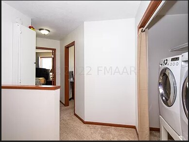 Building Photo - 4269 Estate Dr S