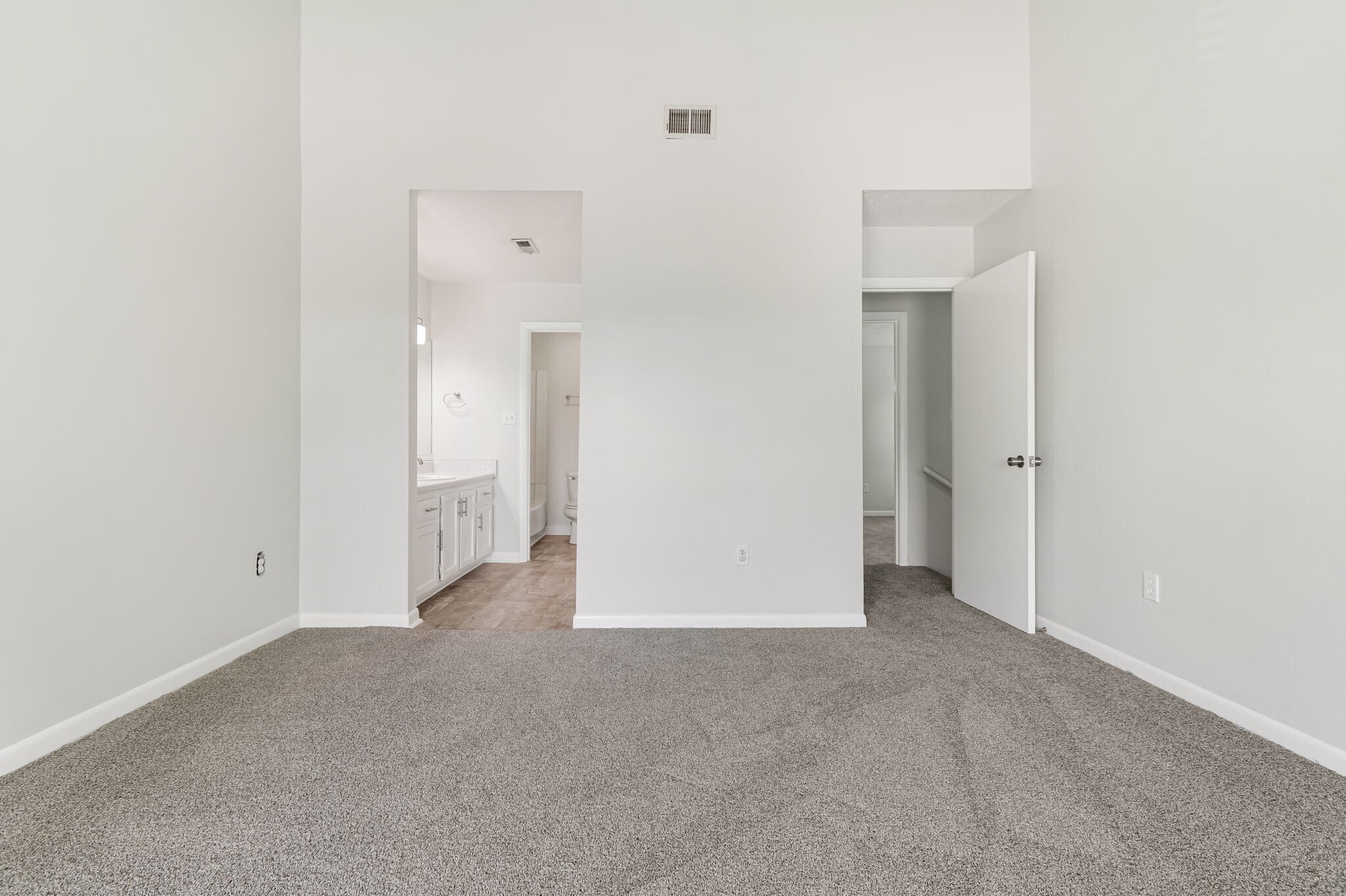 Building Photo - 5608 Hickory Meadows Ct