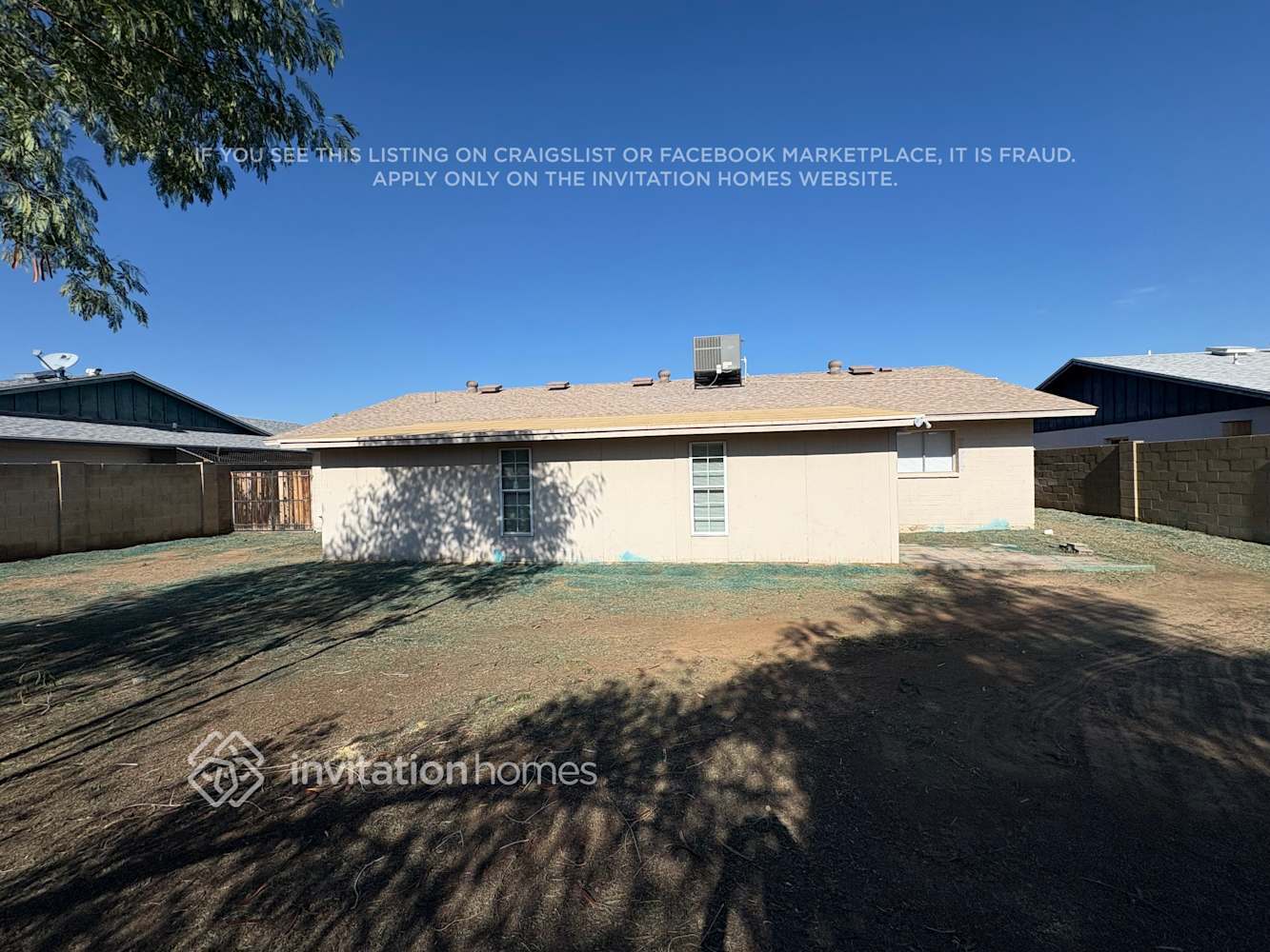 Building Photo - 4815 W Gardenia Ave