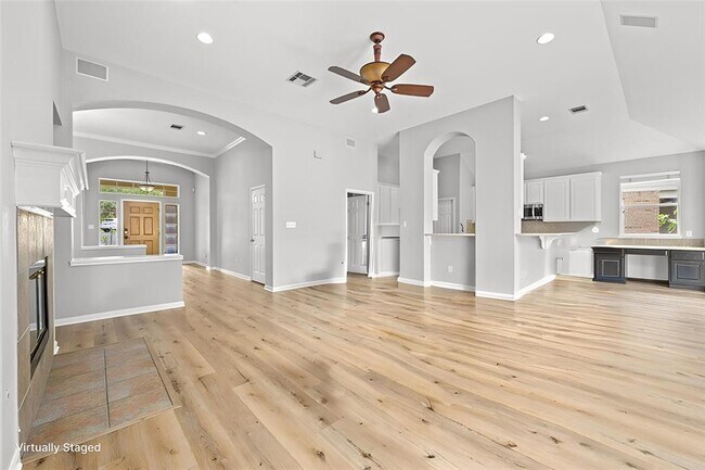 Building Photo - 3508 Refugio Ct