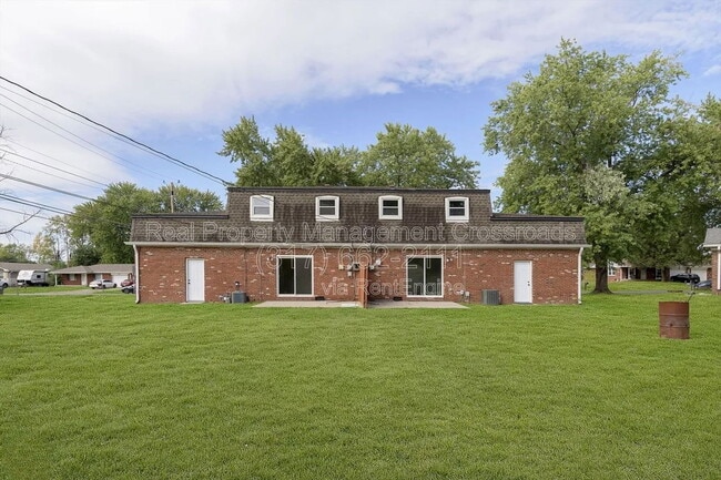 Building Photo - 7737 Southfield Dr