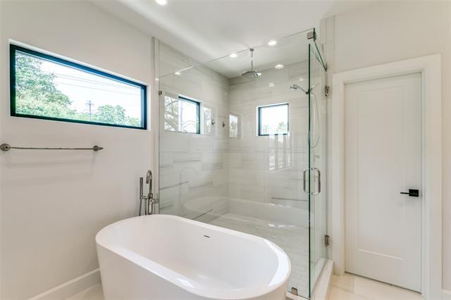 Building Photo - 4338 Emerson Ave