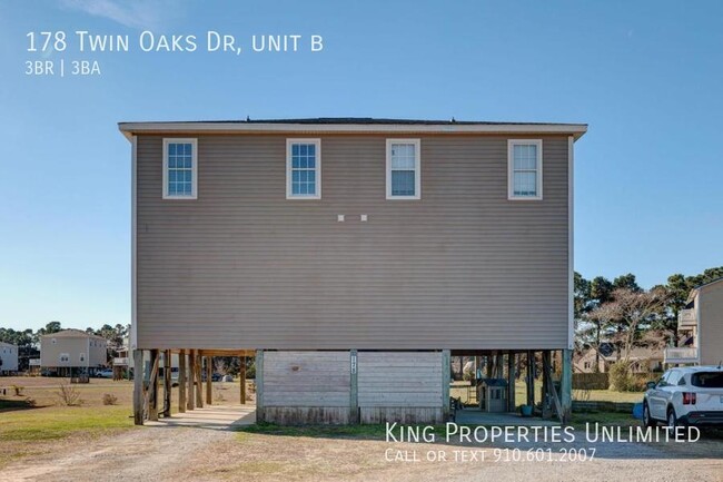 Building Photo - 178 Twin Oaks Dr