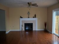 Building Photo - Spacious 4 bedroom Bellefonte house availa...