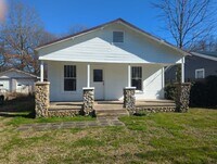 Building Photo - Home for Rent in Rossville