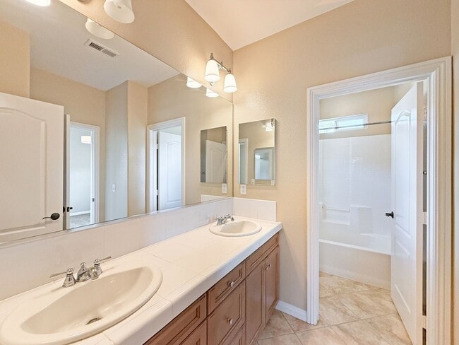 Building Photo - SD: Stunning 3BD/3BA Home in Black Mountain Ranch with Panoramic Views, Solar & In-Unit Laundry