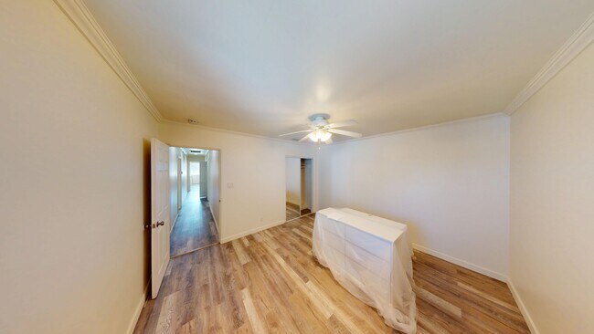 Building Photo - 4933 63rd St