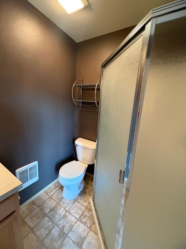 Building Photo - 2 Story West Side Kalispell Townhouse